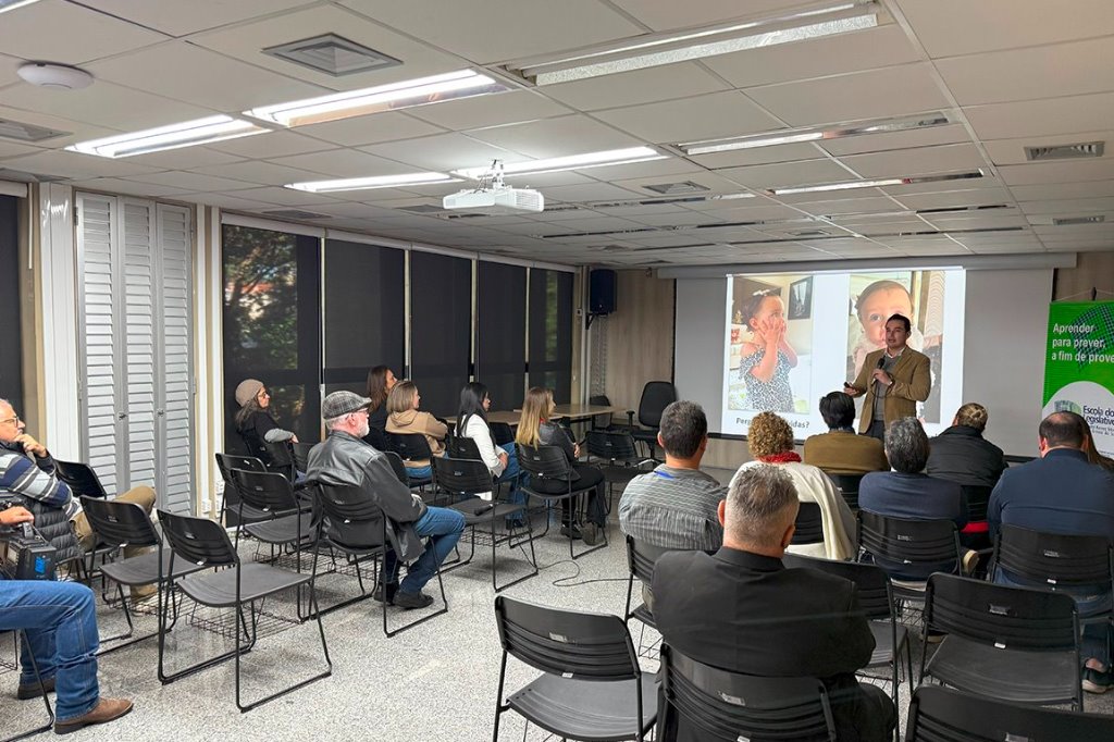 Imagem: A importância da vacina foi o tema do ciclo de palestras promovido hoje pela Escola do Legislativo 