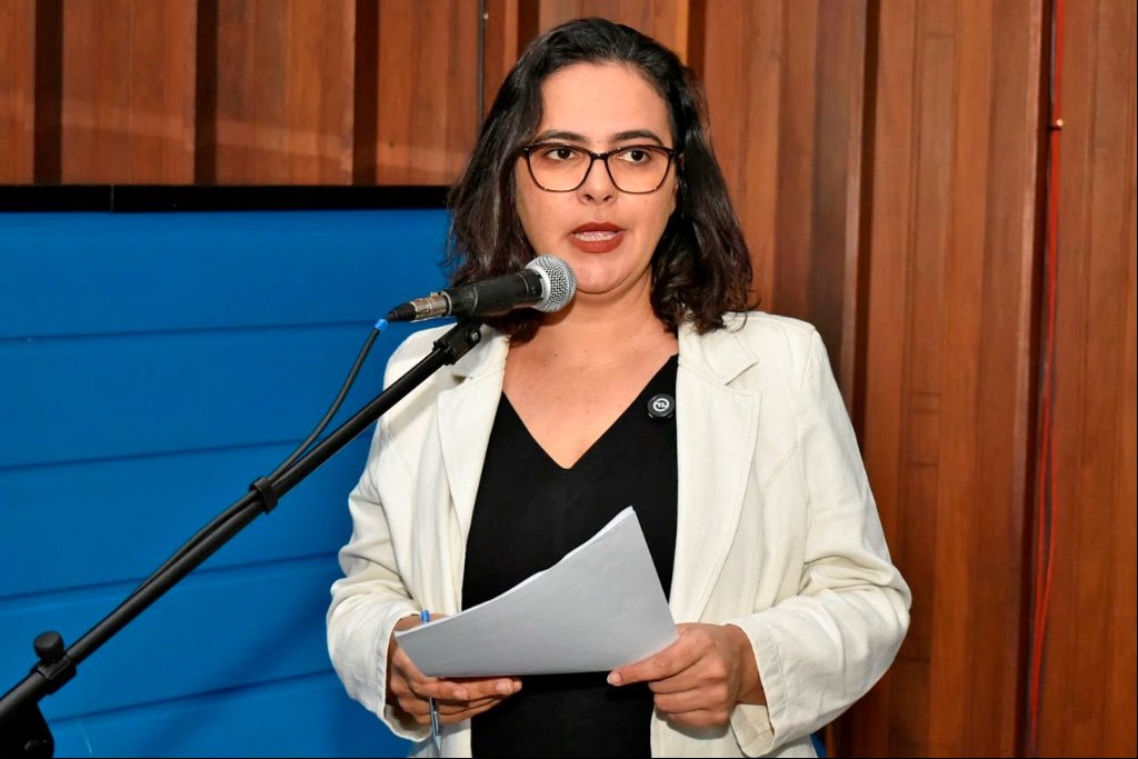 Imagem: Conforme Gleice, o seminário busca valorizar os profissionais de enfermagem e assegurar dignidade, segurança e saúde a eles