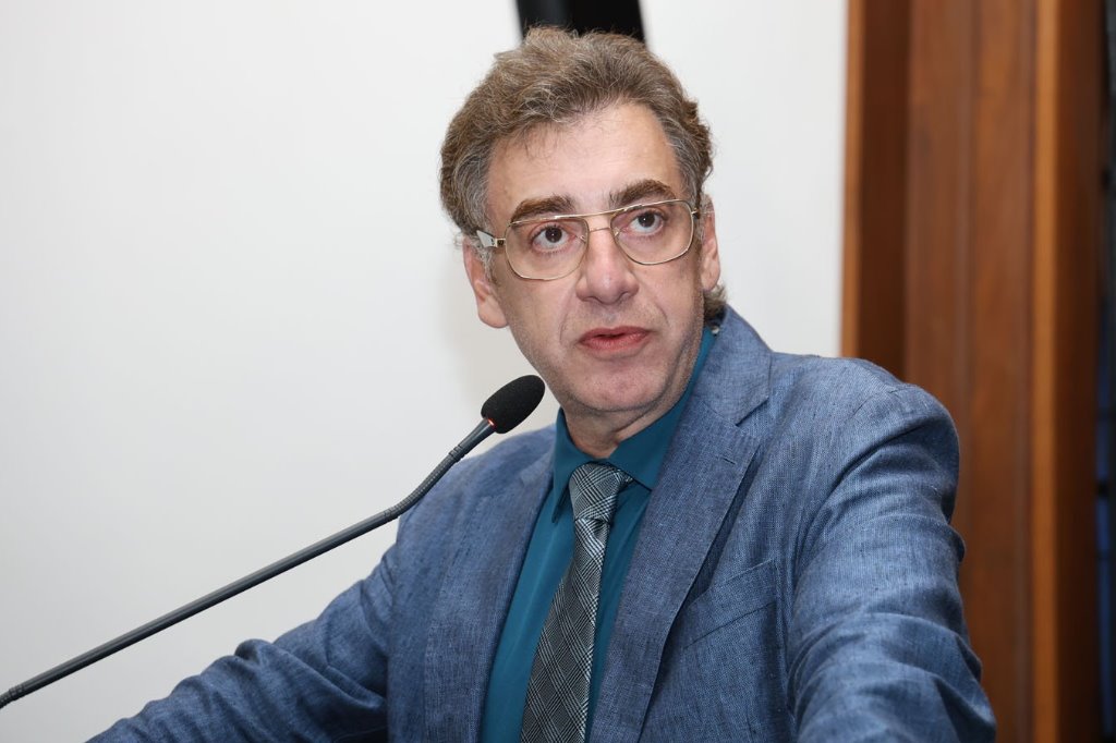 Imagem: Neno Razuk falou sobre perseguição e democracia em meio ao conflito geopolítico que acontece em Israel 