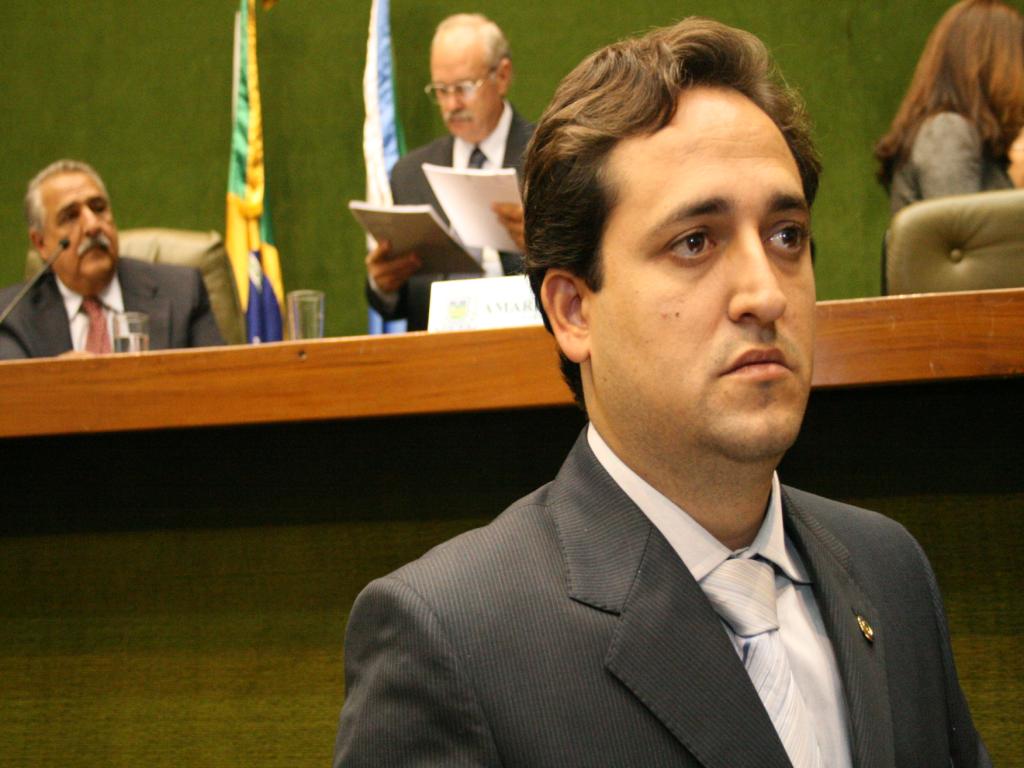 Imagem: Deputado Marcio Fernandes na sessão desta terça-feira