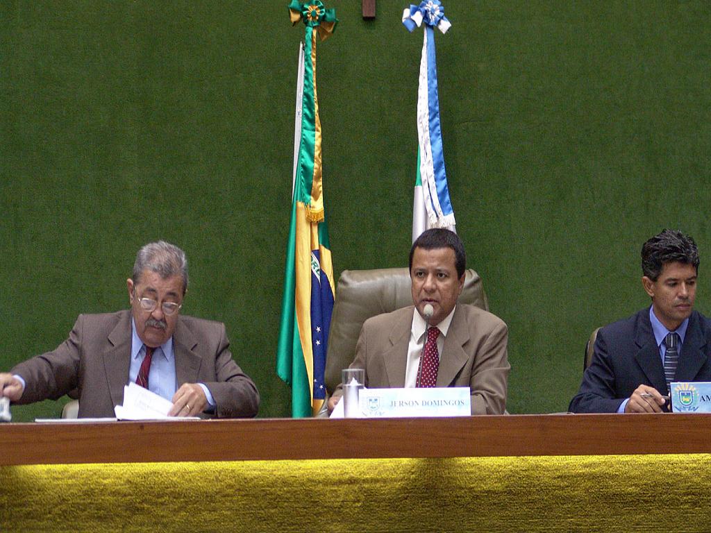 Imagem: Plenário analisa vetos e PEC