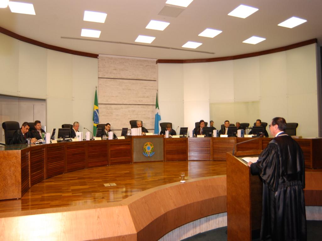 Imagem: Siufi, durante defesa de Artuzi