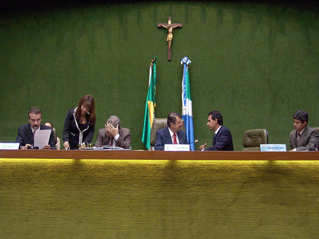 Imagem: Deputados analisam amanhã dois projetos do poder executivo