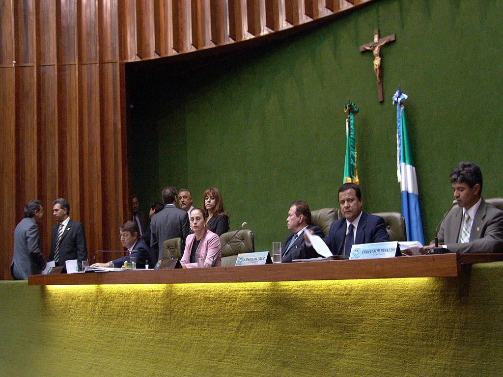 Imagem: Os deputados estaduais de Mato Grosso do Sul aprovaram seis projetos nesta terça-feira 