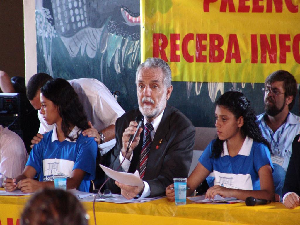 Imagem: Dep. Teruel presidindo a audiencia