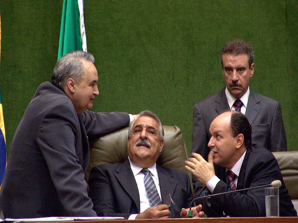 Imagem: Deputado aprovam cinco projetos