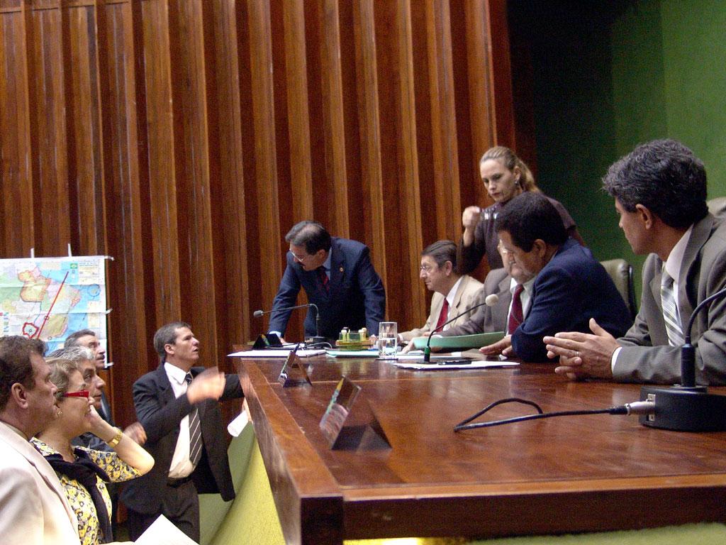 Imagem: Deputados estaduais aprovaram quatro projetos de lei na sessão ordinária desta quarta-feira