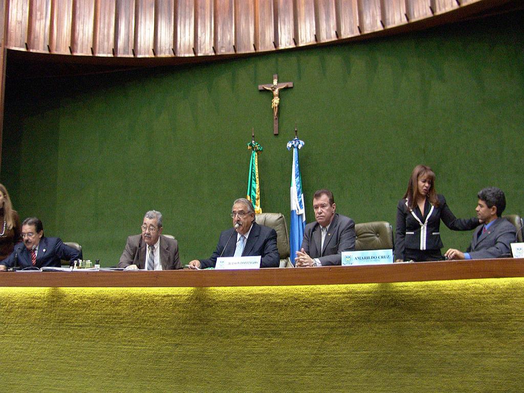 Imagem: Deputados aprovaram três projetos de lei nesta terça-feira