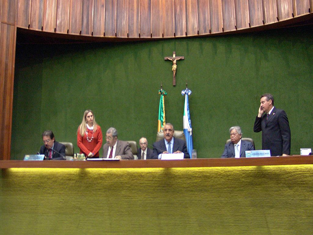 Imagem: LDO prevê orçamento estadual de R$ 7,4 bilhões em 2009