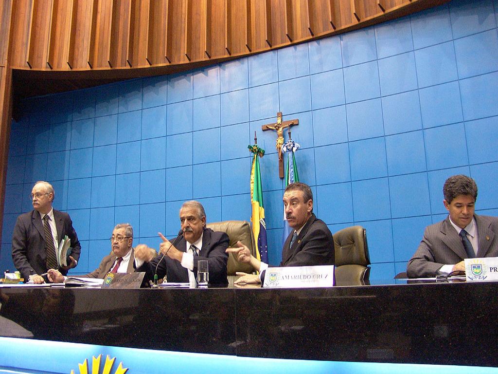 Imagem: Projeto que prevê mudança em lei de tributos é aprovado