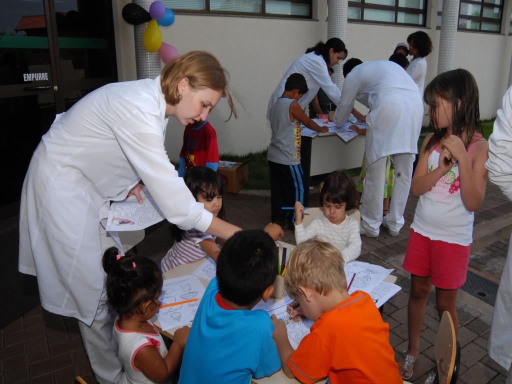 Imagem: Crianças também receberam informação