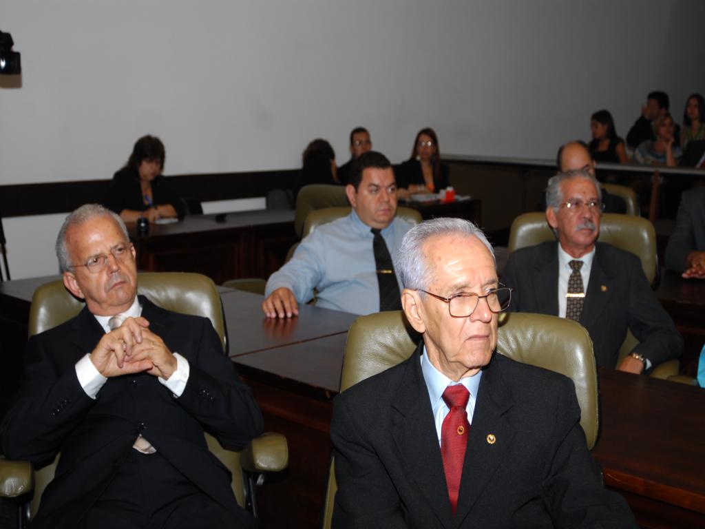 Imagem: Desembargadores homenageados por Diogo Tita