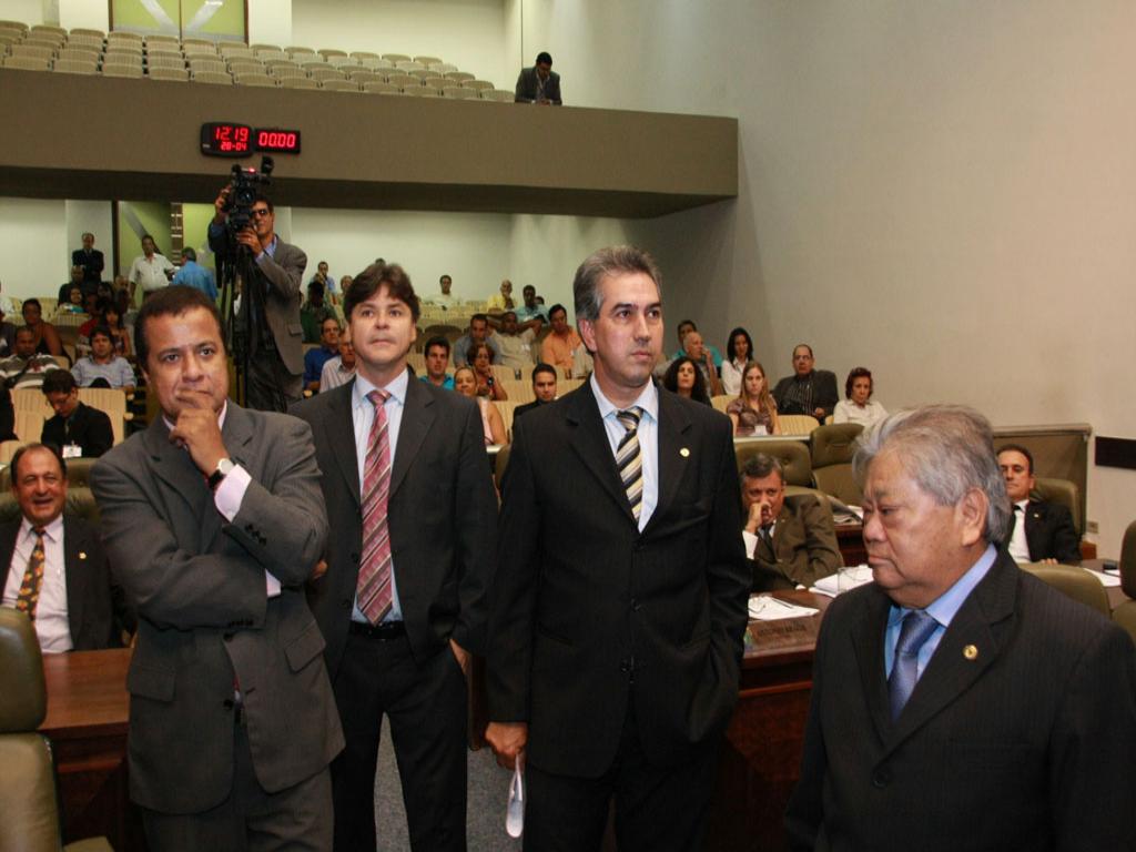 Imagem: Deputado Amarildo Cruz, Deputado Paulo Duarte, Deputado Reinaldo Azambuja e Deputado Akira Otsubo
