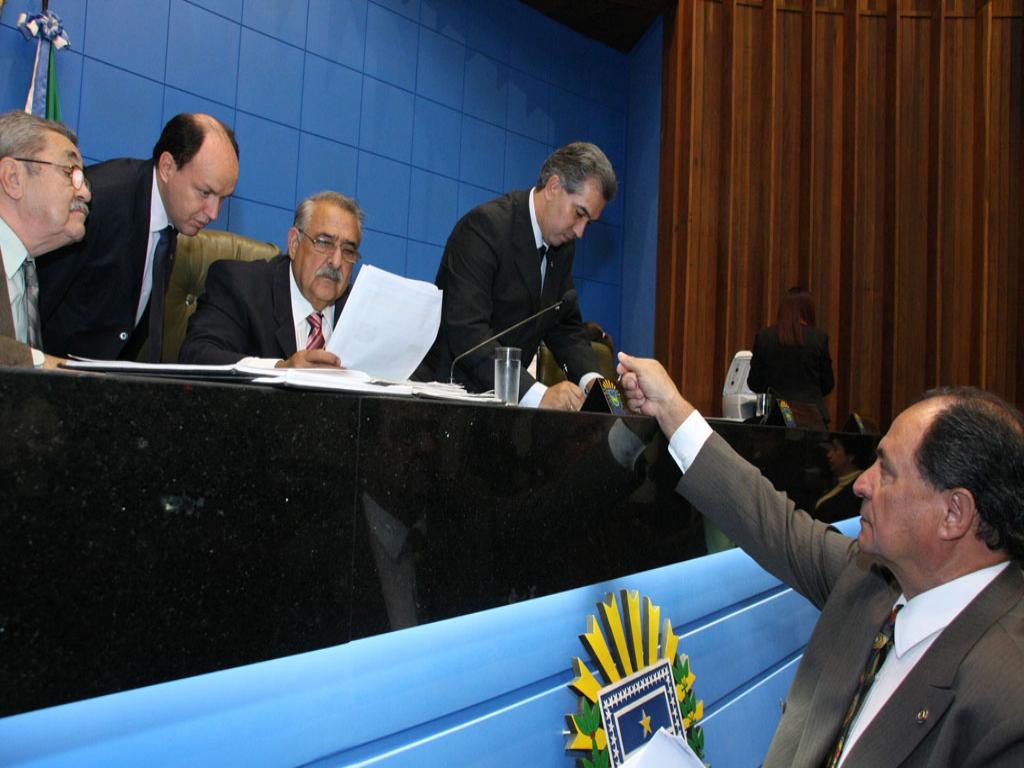 Imagem: Deputados aprovam quatro projetos na ordem do dia de quinta-feira