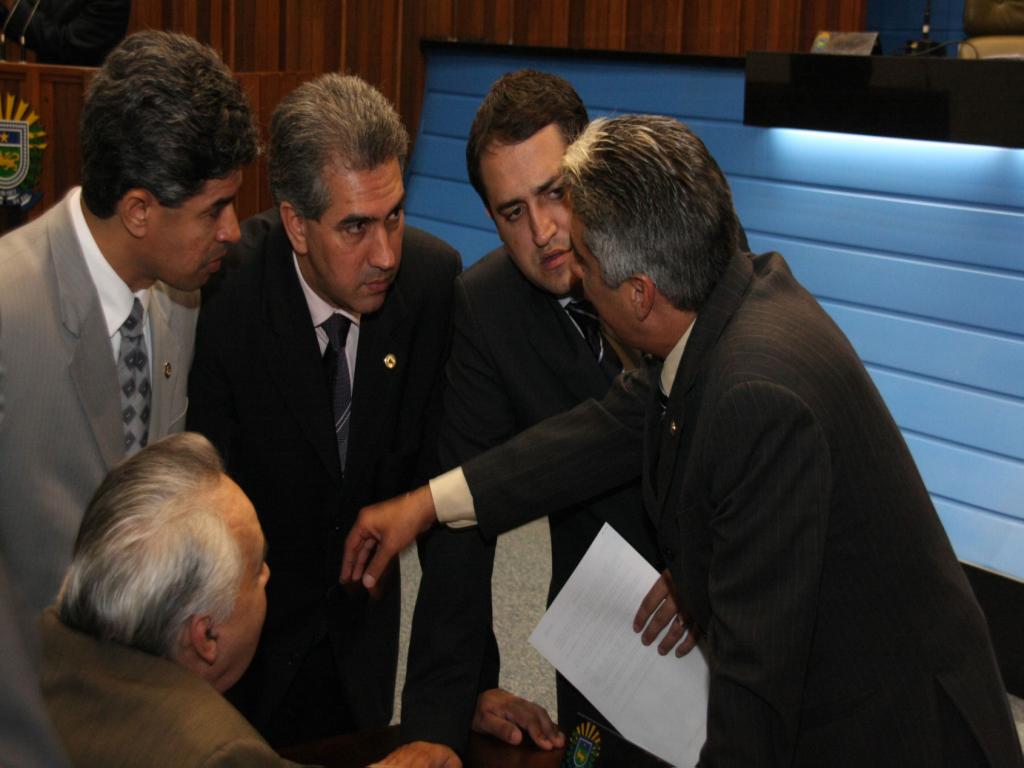 Imagem: Deputados aprovam quatro projetos de lei na sessão de quarta-feira