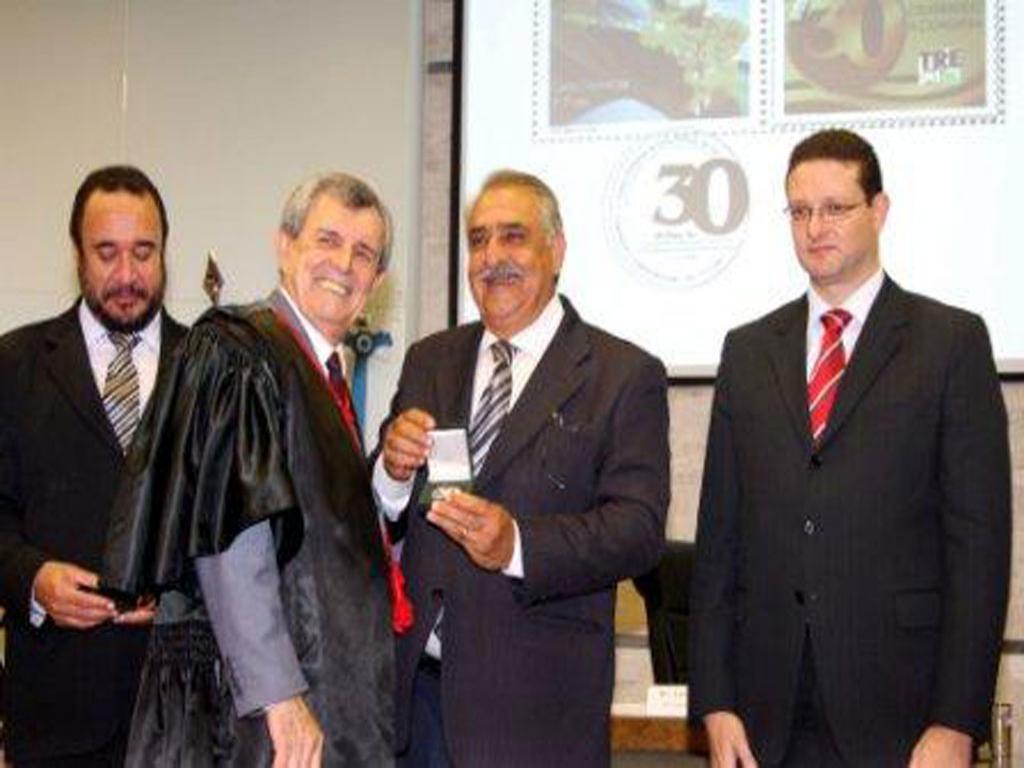Imagem: Deputado Jerson Domingos e Desembargador Santini