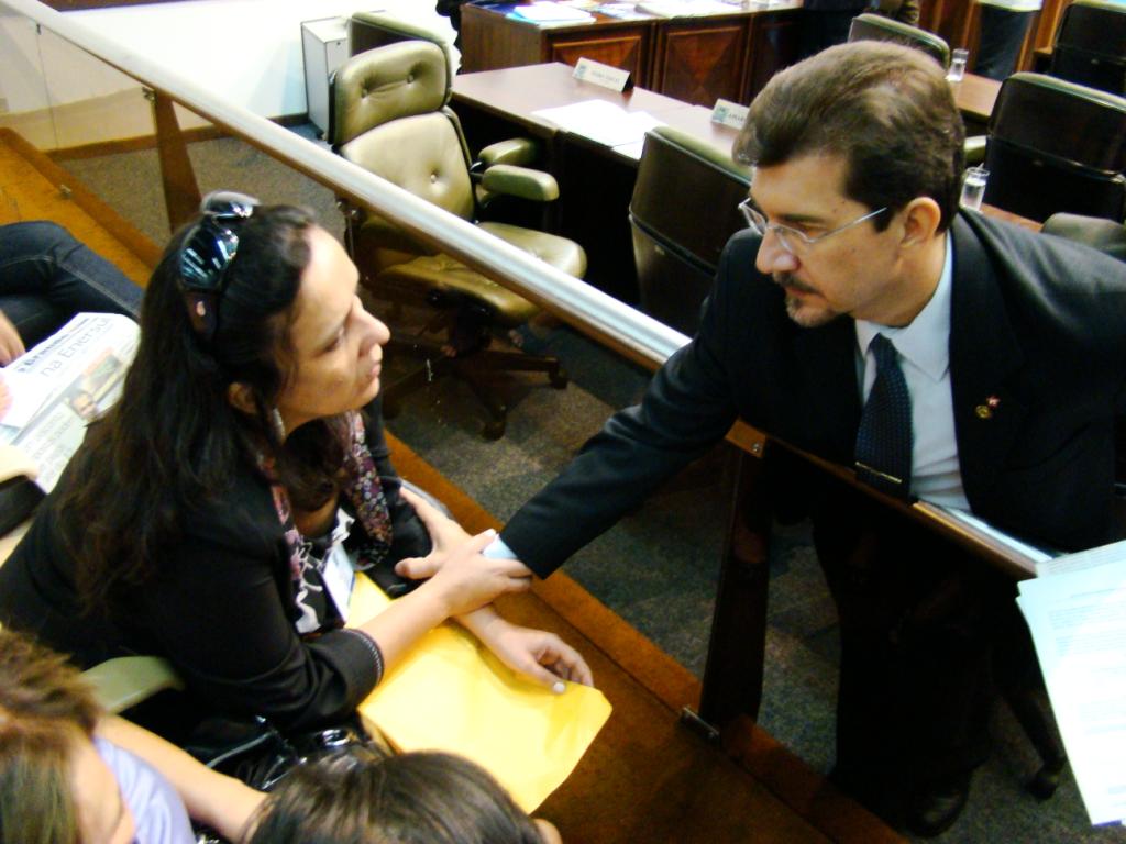 Imagem: Pedro Kemp e a professora Telma Nantes