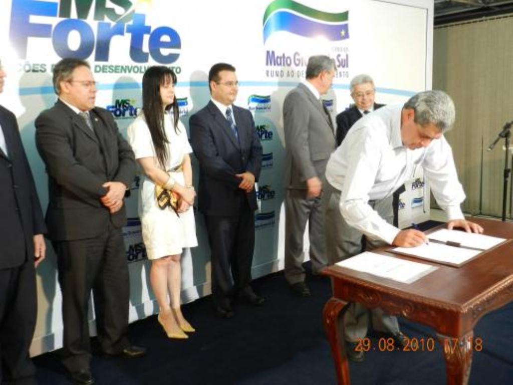 Imagem: Mara representa Assembleia em evento