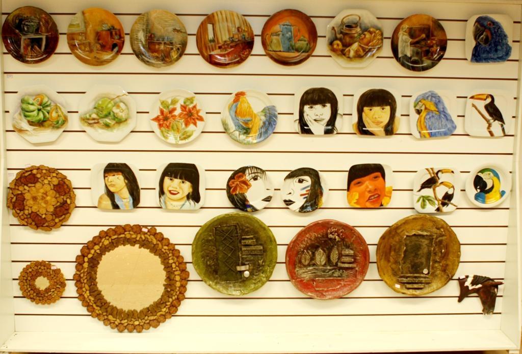 Imagem: Artes estão sendo expostas no Saguão Arte Mulher Nelly Martins, na Assembleia Legislativa.