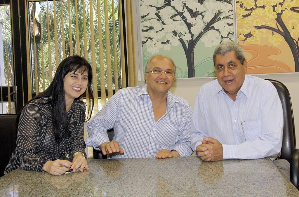 Imagem: Mara, Lídio e André discutem sucessão municipal