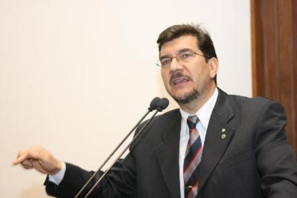 Imagem: Reivindicação de Nova Andradina mobiliza alunos e recebe apoio do parlamentar