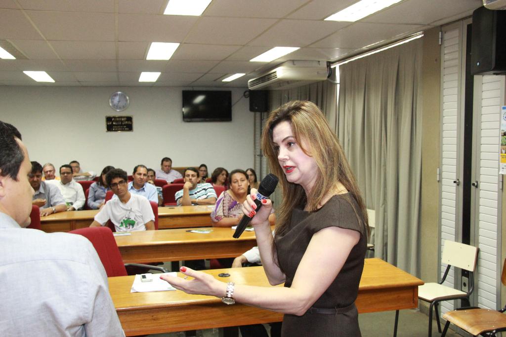 Imagem: Mara Caseiro diz que burocracia atrapalha produtores da agricultura familiar