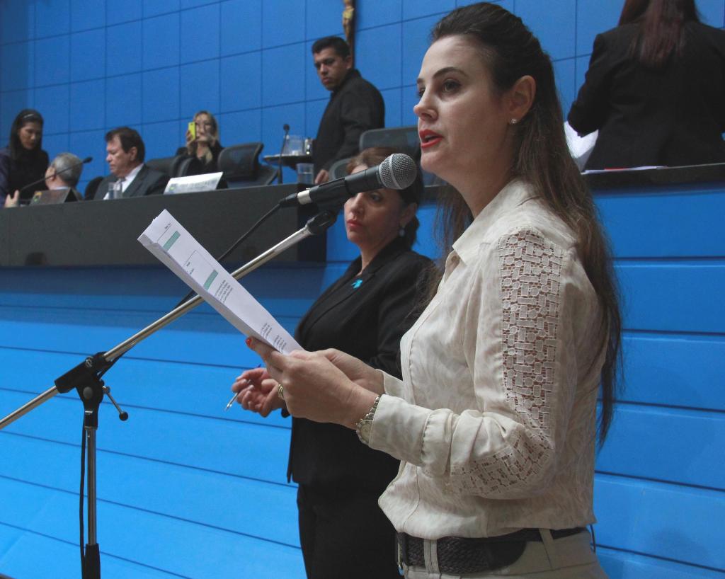 Imagem: Mara Caseiro pede benfeitorias para Mundo Novo