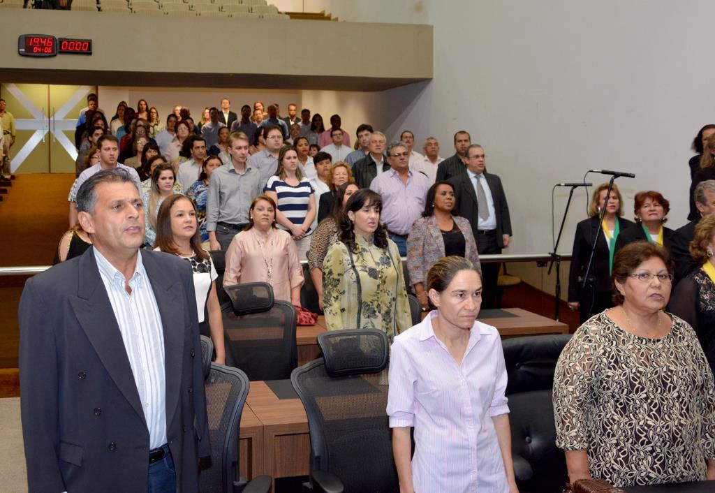 Imagem: Sessão solene para a entrega do Troféu Marco Verde foi realizada no plenário Júlio Maia.