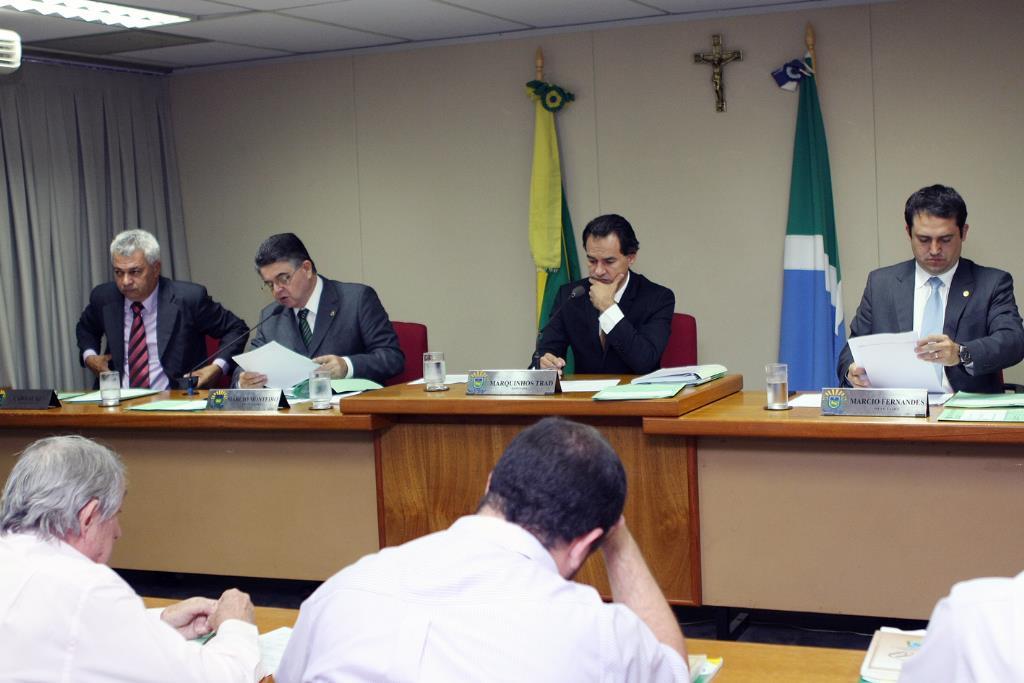 Imagem: CCJR deu parecer pela regular tramitação de três projetos e manuteção de um veto parcial.