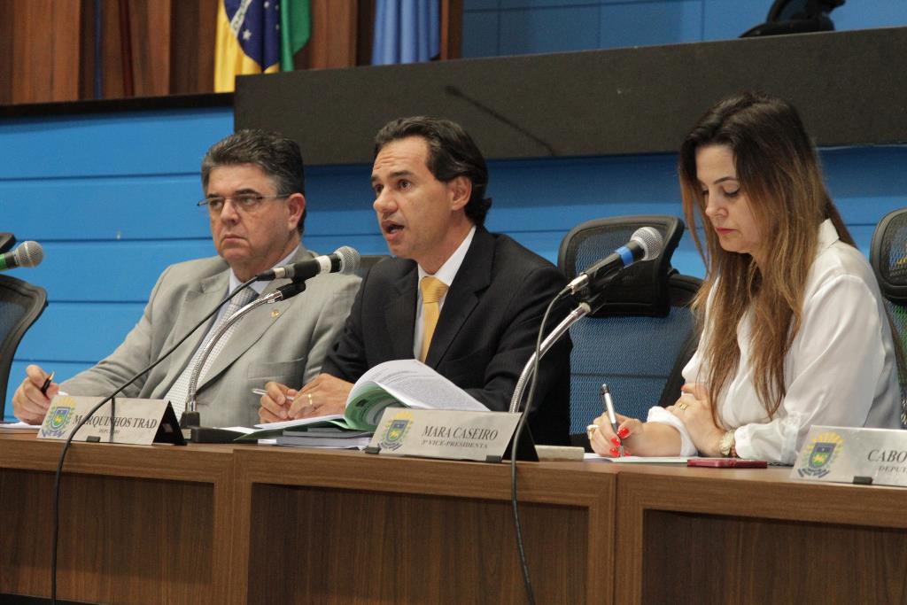 Imagem: Marcio Monteiro, Marquinhos Trad e Mara Caseiro participam de audiência da CPI da Telefonia.