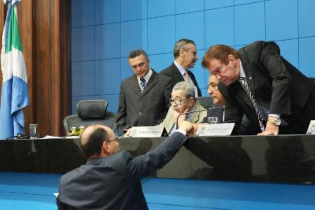 Imagem: Projeto de autoria do deputado Marquinhos Trad dispõe sobre adoção do juízo arbitral para solução de litígio.