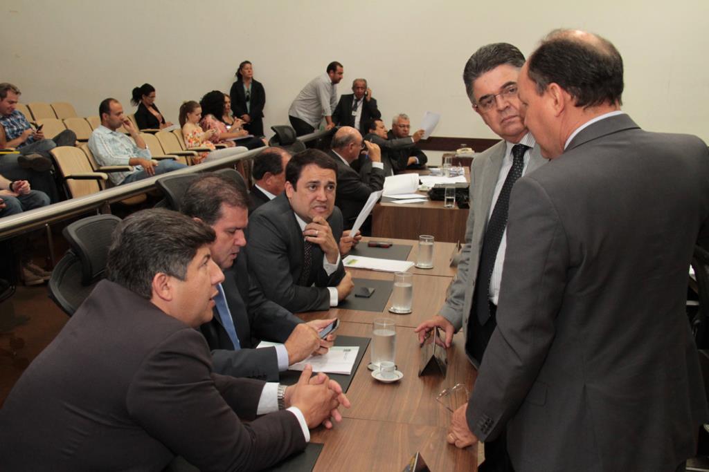 Imagem: Mesmo com 4 votos contrários, a maioria dos deputados aprovou a proposta do Executivo.