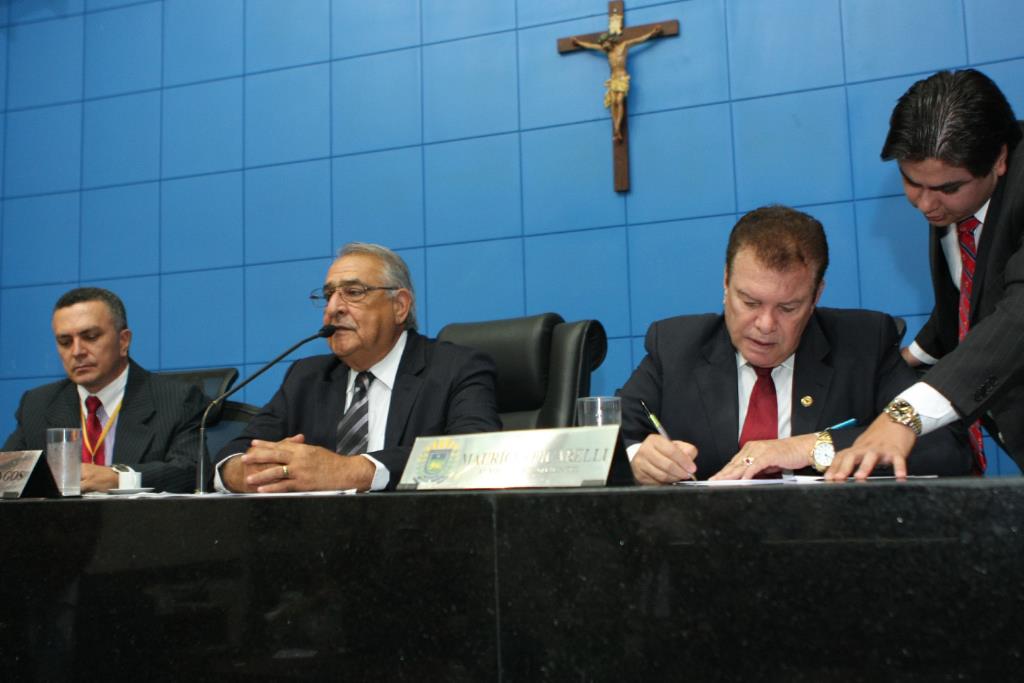 Imagem: Deputados aprovaram o projeto do Executivo na Ordem do Dia da sessão desta 4ª.