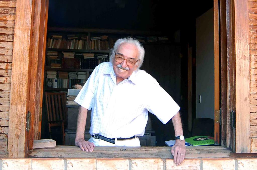 Imagem: Manoel de Barros faleceu na manhã desta quinta-feira em Campo Grande.