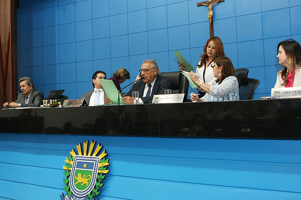 Imagem: Outros sete projetos também foram aprovados na Ordem do Dia da sessão desta terça-feira.