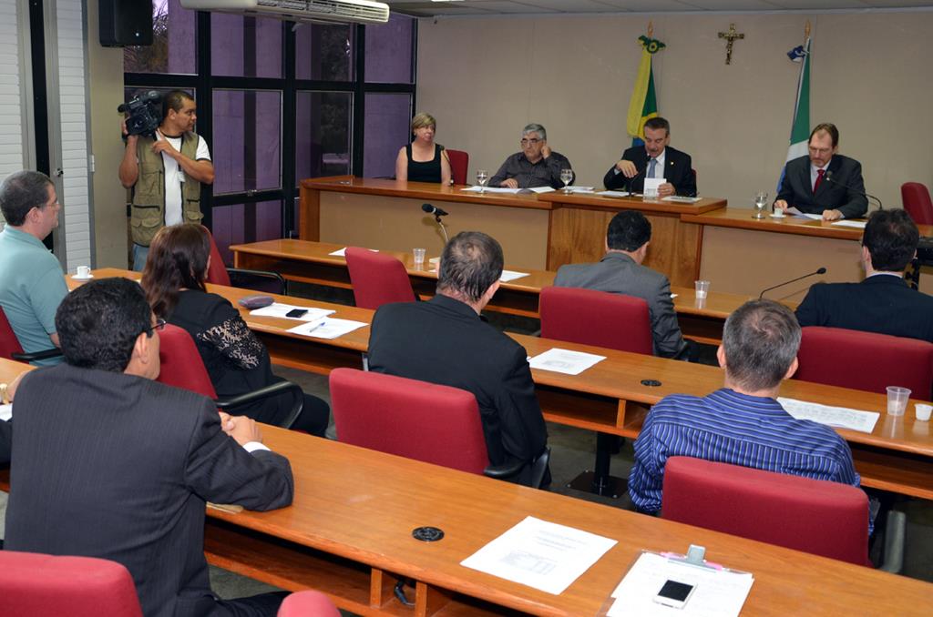 Imagem: Audiência para prestação de contas aconteceu no plenarinho