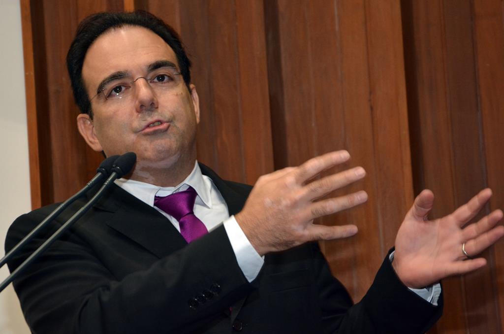 Imagem: Deputado Felipe Orro, 3º secretário da ALMS, é autor da lei