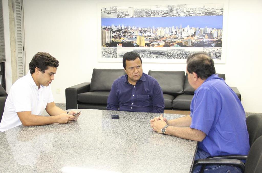 Imagem: Primeiramente os deputados integrantes da comissão vão se reunir com o governador Renaldo Azambuja