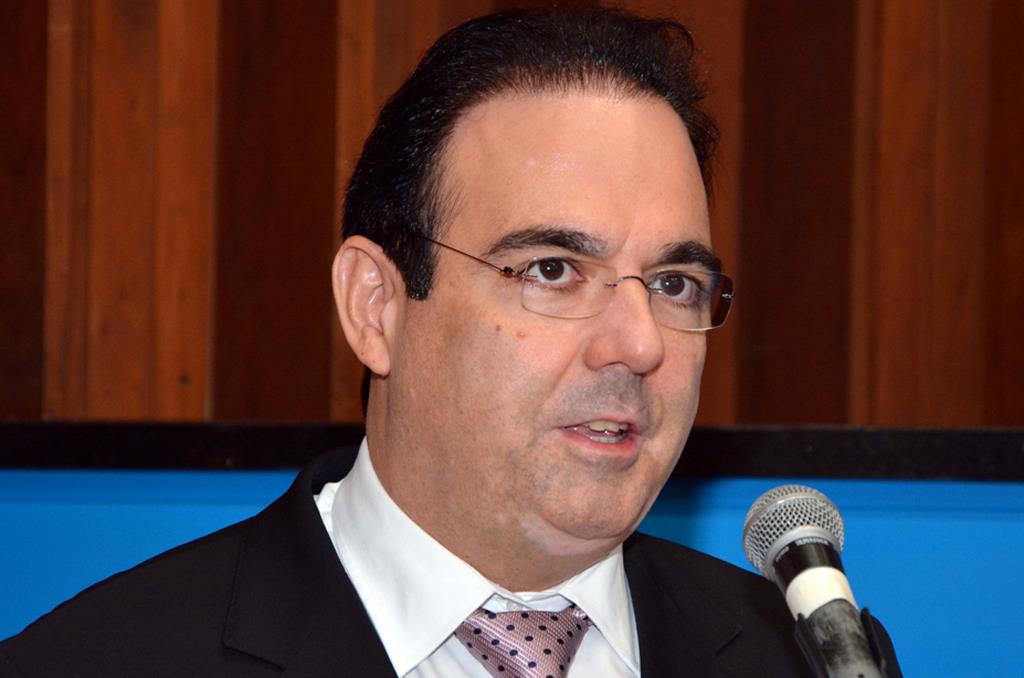 Imagem: Conforme o deputado, muita gente reclama que os bancos não têm aceitado pagamento de contas no caixa de clientes