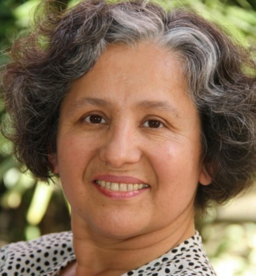 Imagem: Mazé Chotil é homenageada por Mara Caseiro