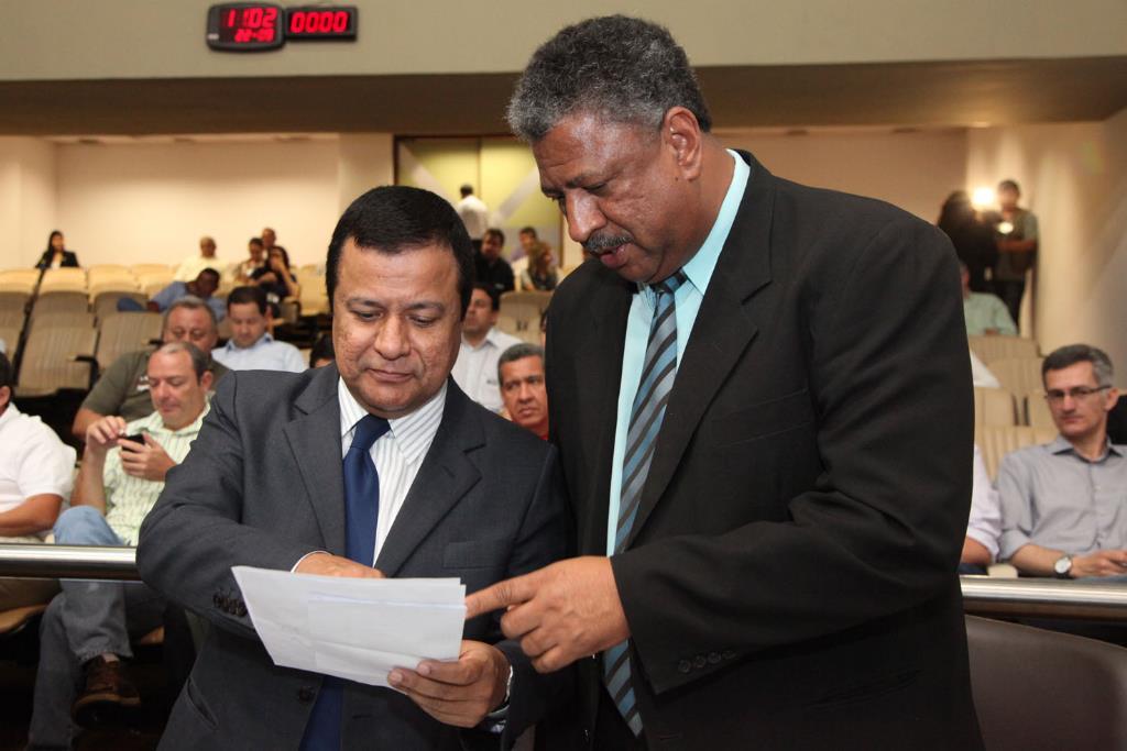 Imagem: Amarildo e Grandão: cautela nos ajustes para combater efeitos da crise