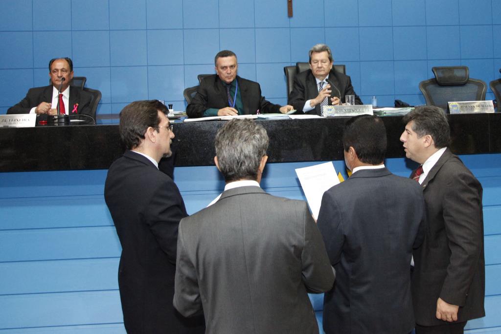 Imagem: Deputados aprovaram cinco projetos durante a sessão desta quarta-feira