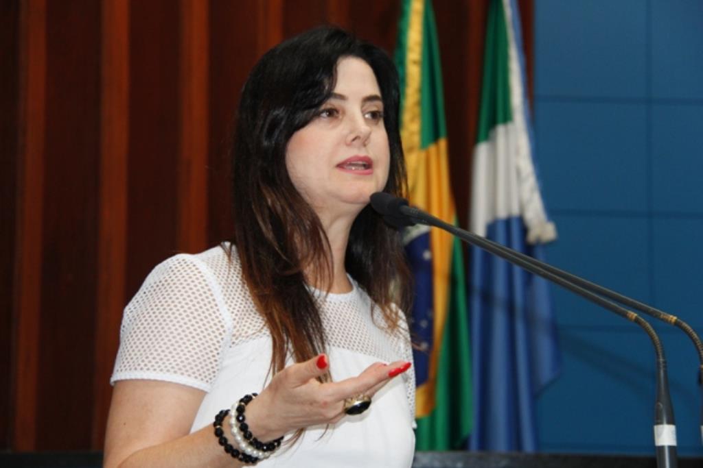 Imagem: Mara Caseiro apela pela permanência do Exército em área de conflito