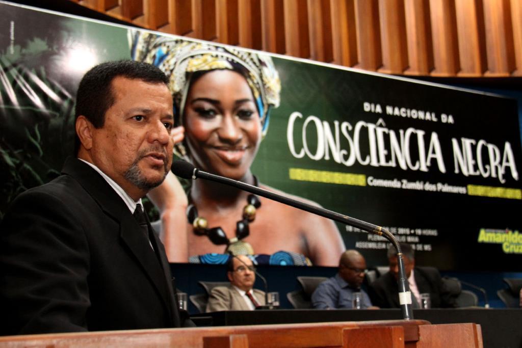 Imagem: Deputado Amarildo: "Discriminar uma pessoa pela cor da sua pele não é brincadeira"