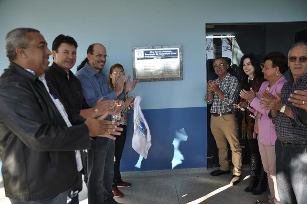 Imagem: Deputada Mara Caseiro participa de entrega do CRAS, na Vila Cristina