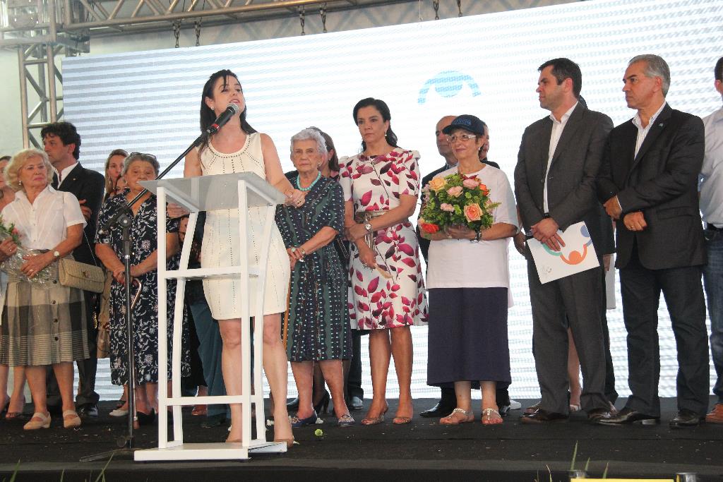 Imagem: Deputada Mara Caseiro representa Assembleia Legislativa em ato de inauguração