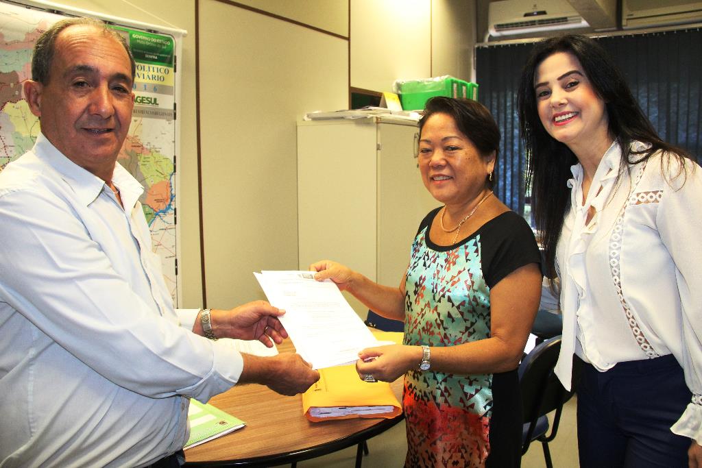 Imagem: Casé e Mara Caseiro entregam projeto na Agesul