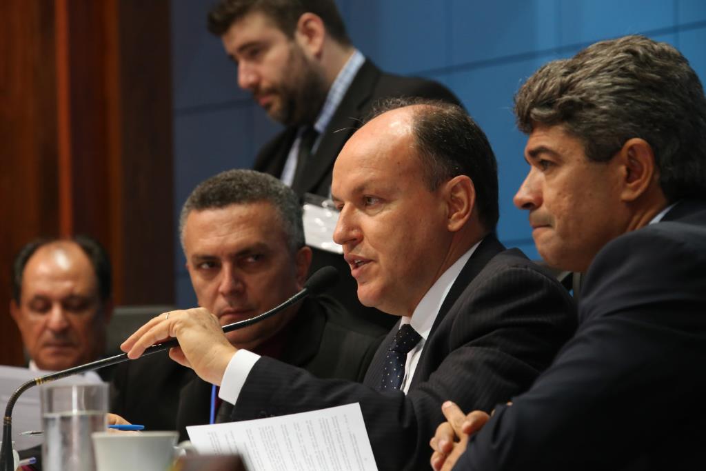 Imagem: O presidente Junior Mochi fez o lançamento do aplicativo durante a sessão ordinária