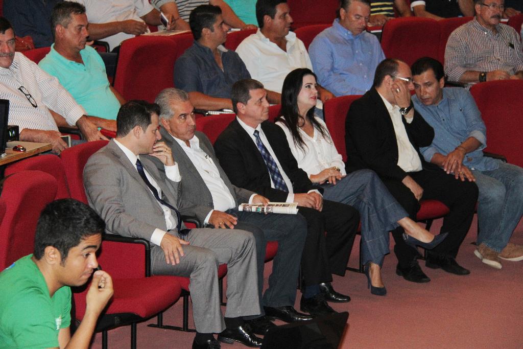 Imagem: Mara Caseiro participa do evento no Rubens Gil de Camilo