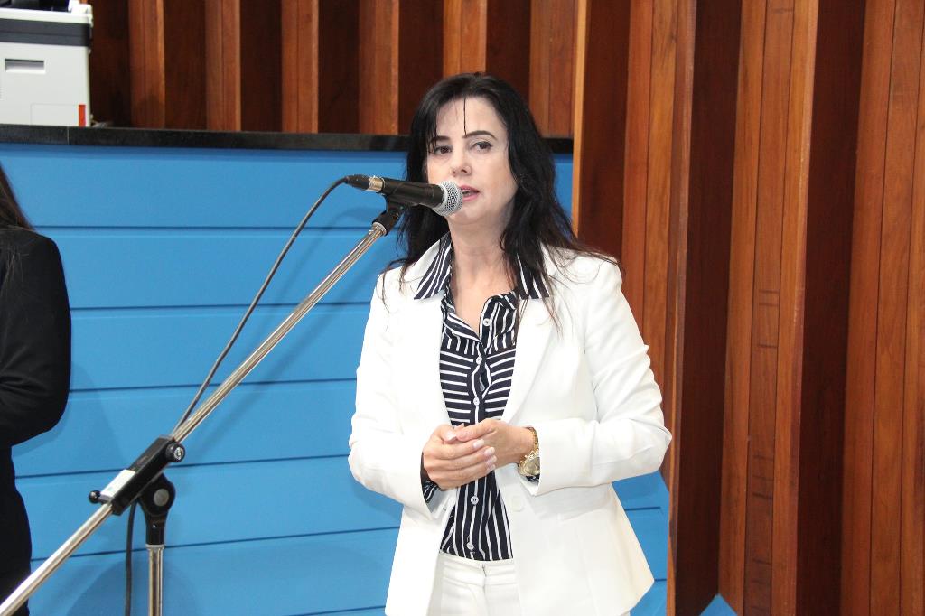 Imagem: Mara Caseiro pede melhoria do sinal de internet